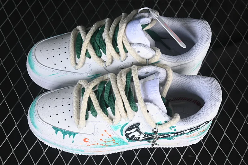 All categories Nk Air Force 1 Air Force series Nk Air Force 1 Low Air Force low top Nike Air Force 1'07 Low "Aquarius" Hand-painted graffiti Twelve constellations series Taurus Air Force One low-top casual sneakers Constellation 120-218